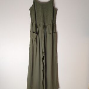BloomChic Cotton Military Green Textured Sleeveless Jumpsuit